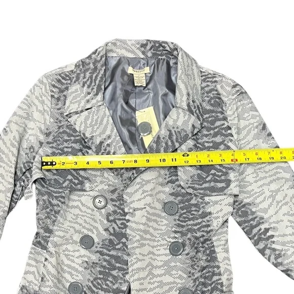 Vertigo Print Trench Coat (NWT) / Size: XL / Color: Blue / Item# 1-21901 - Picture 6 of 6